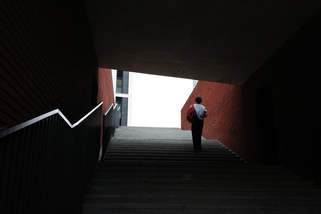 挖掘下沉市场 各地多措并举提振汽车消费